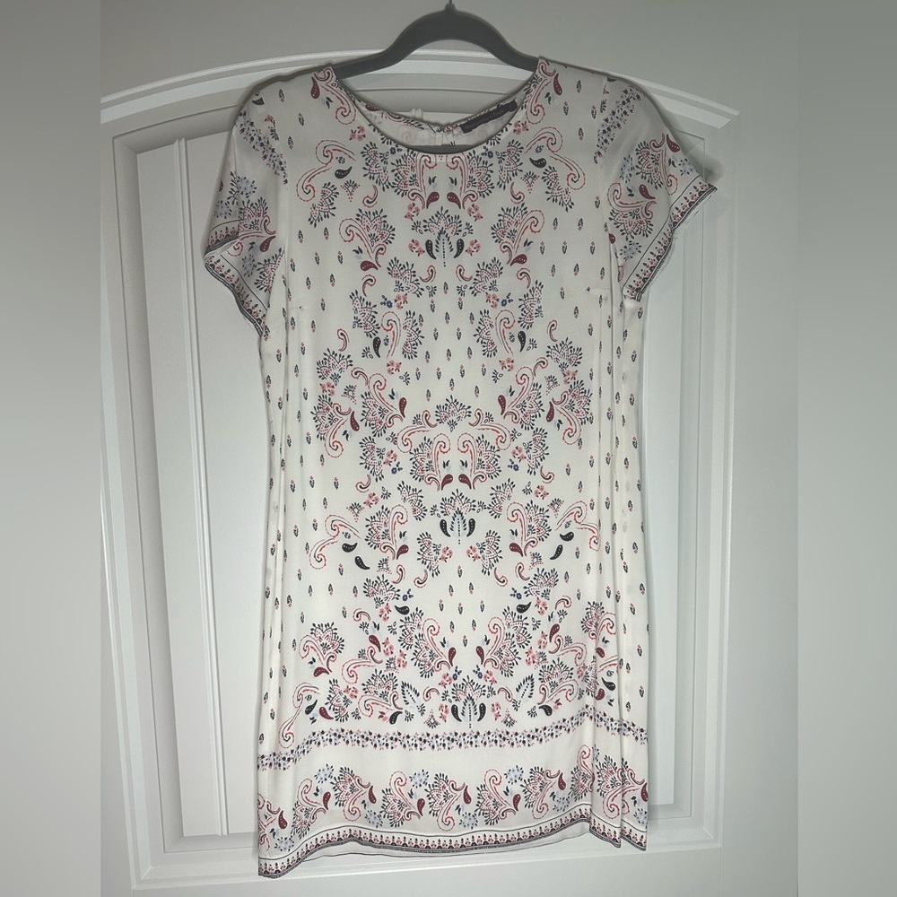 Abercrombie & Fitch Floral Shift Dress